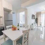 Apartment Elesya Luxury