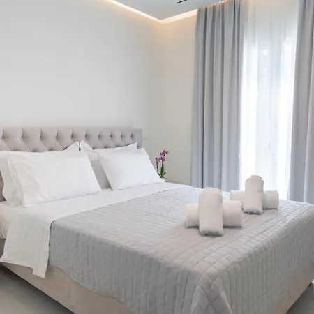 Elesya Luxury *